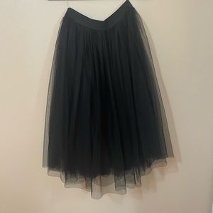Women’s midi tulle black skirt